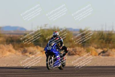 media/Dec-07-2024-CVMA (Sat) [[21c5f1ef85]]/Race 12-Supersport Middleweight/